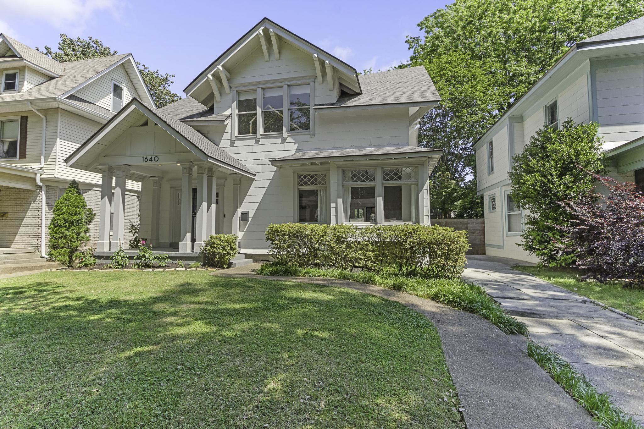 1640 EASTMORELAND AVE