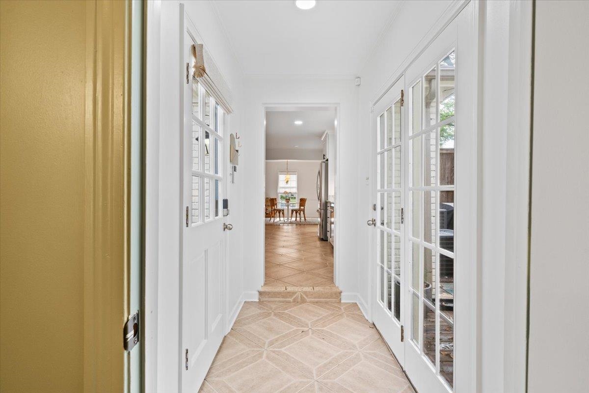 273 LORECE LN