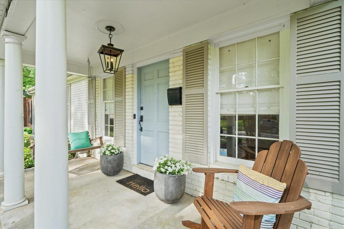 273 LORECE LN