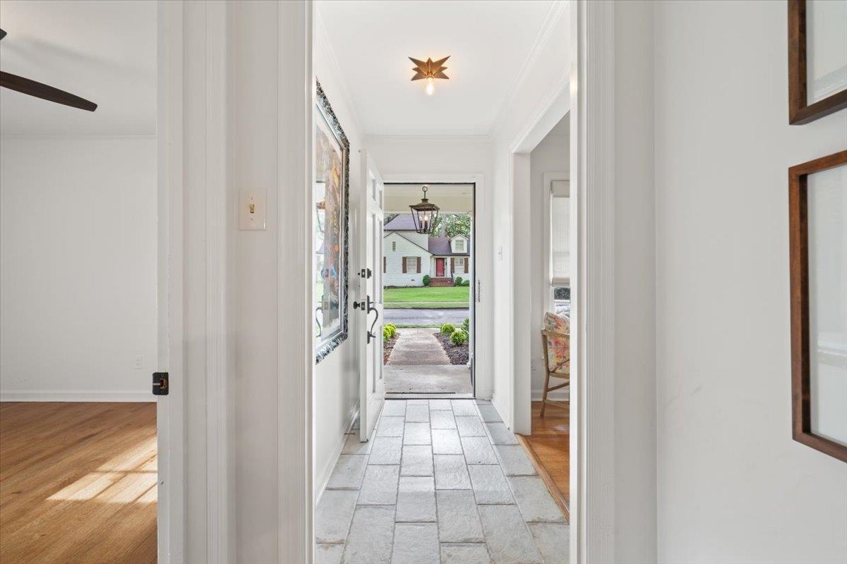 273 LORECE LN