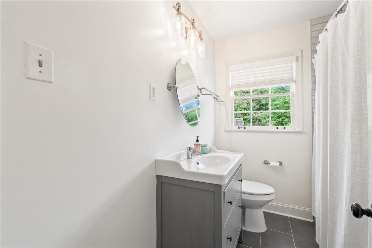 273 LORECE LN