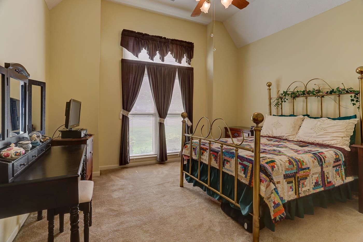 1779 CANDLE RIDGE DR