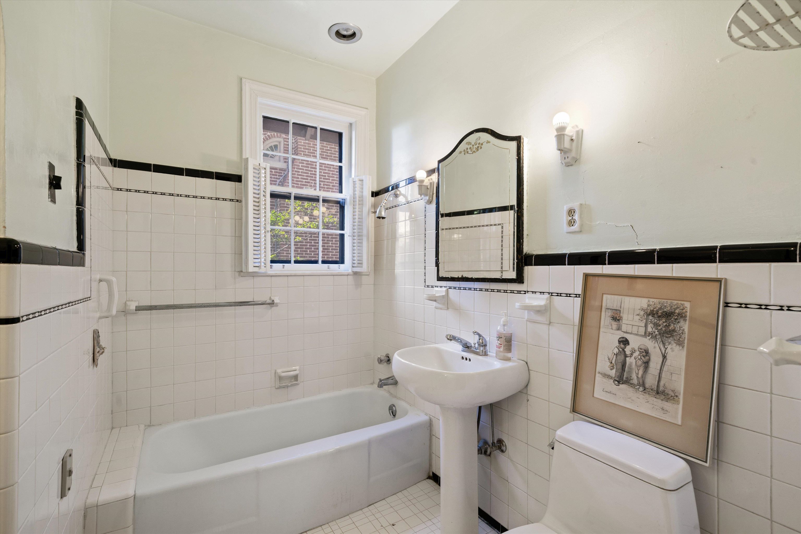 14 MORNINGSIDE PL