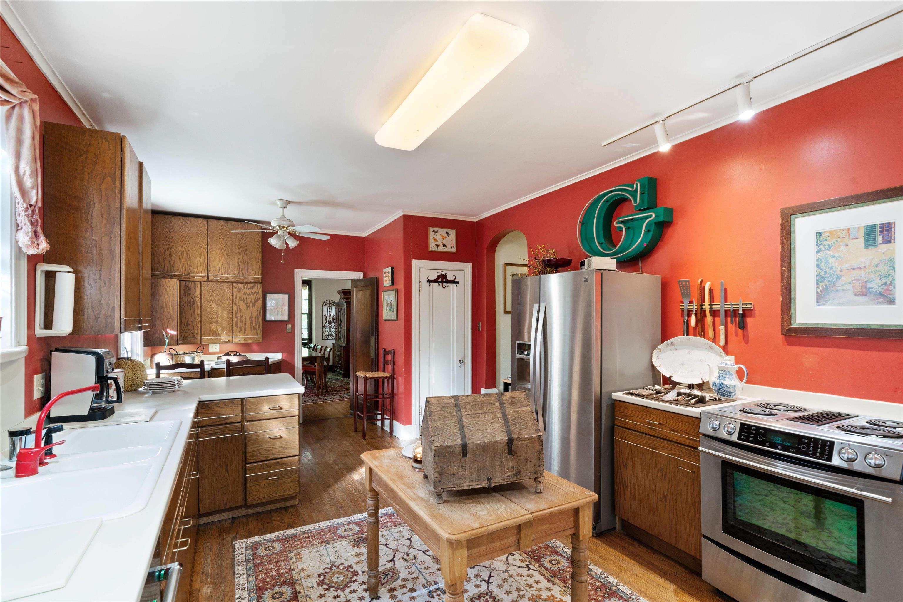 14 MORNINGSIDE PL