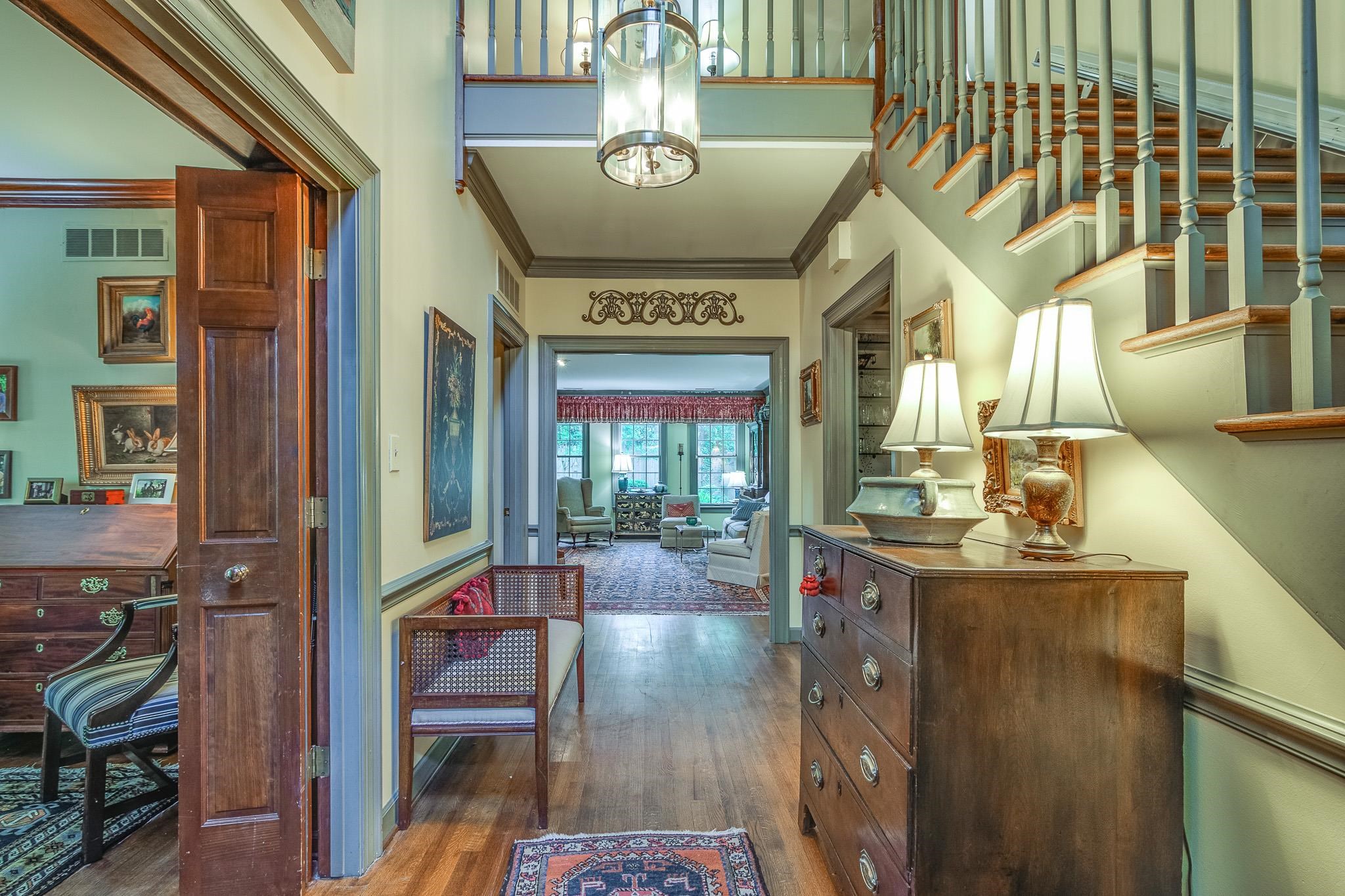 4657 HEMLOCK LN
