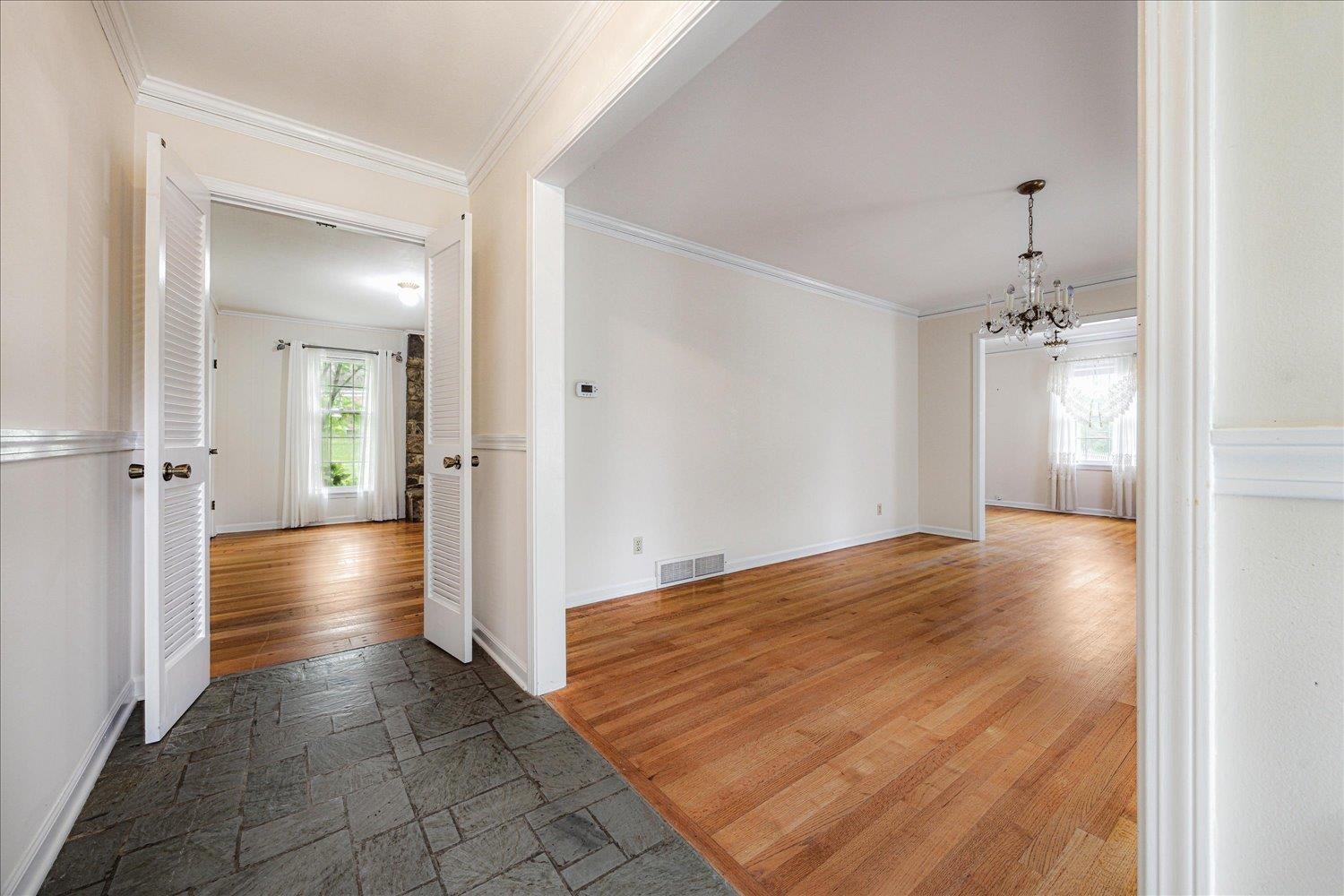 2058 CHATHAM CV