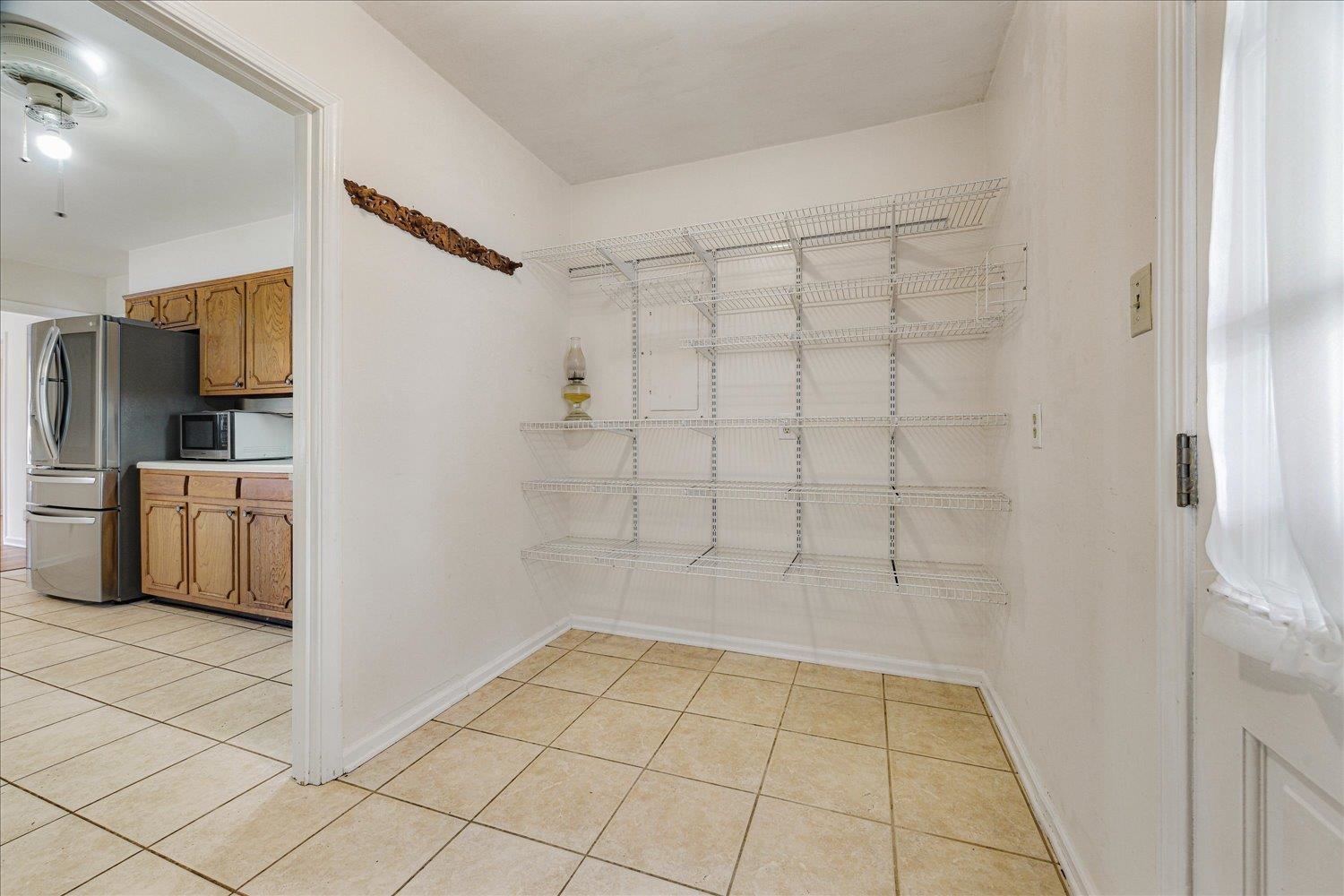 2058 CHATHAM CV