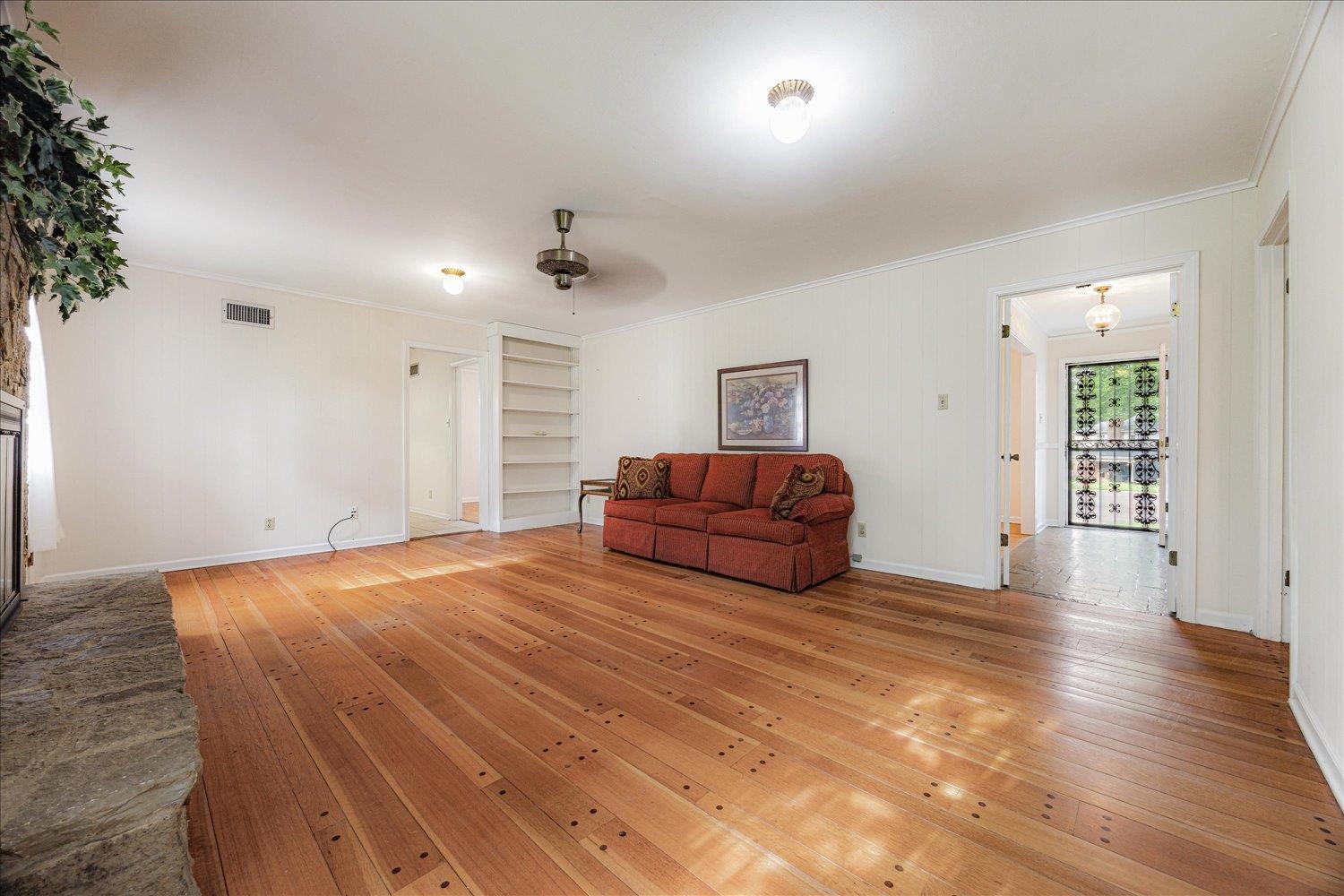 2058 CHATHAM CV