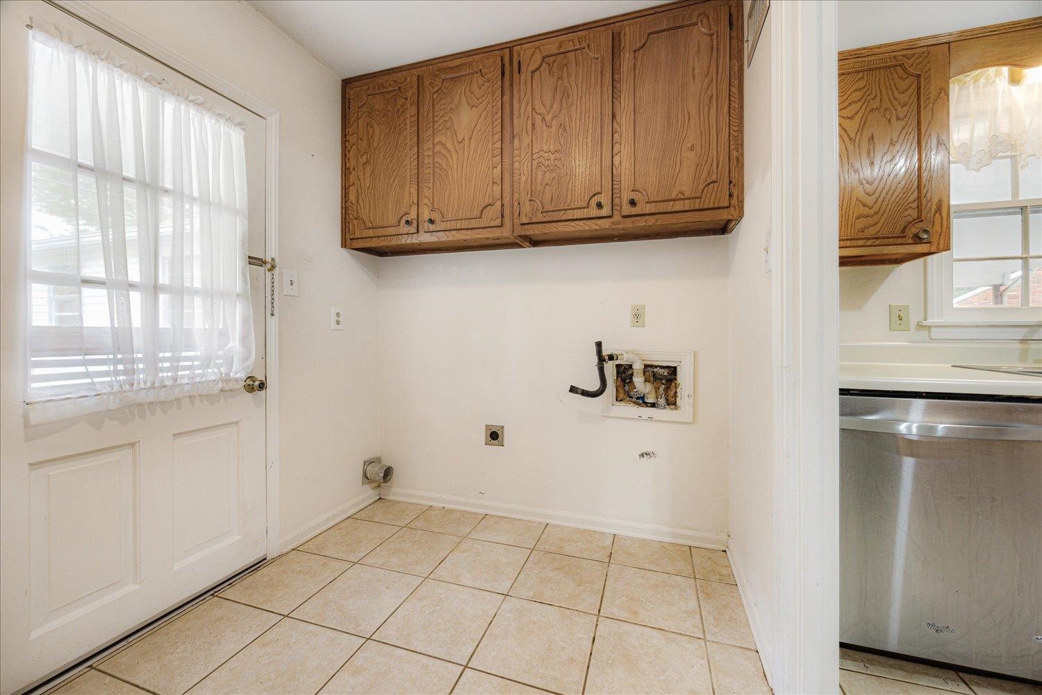 2058 CHATHAM CV
