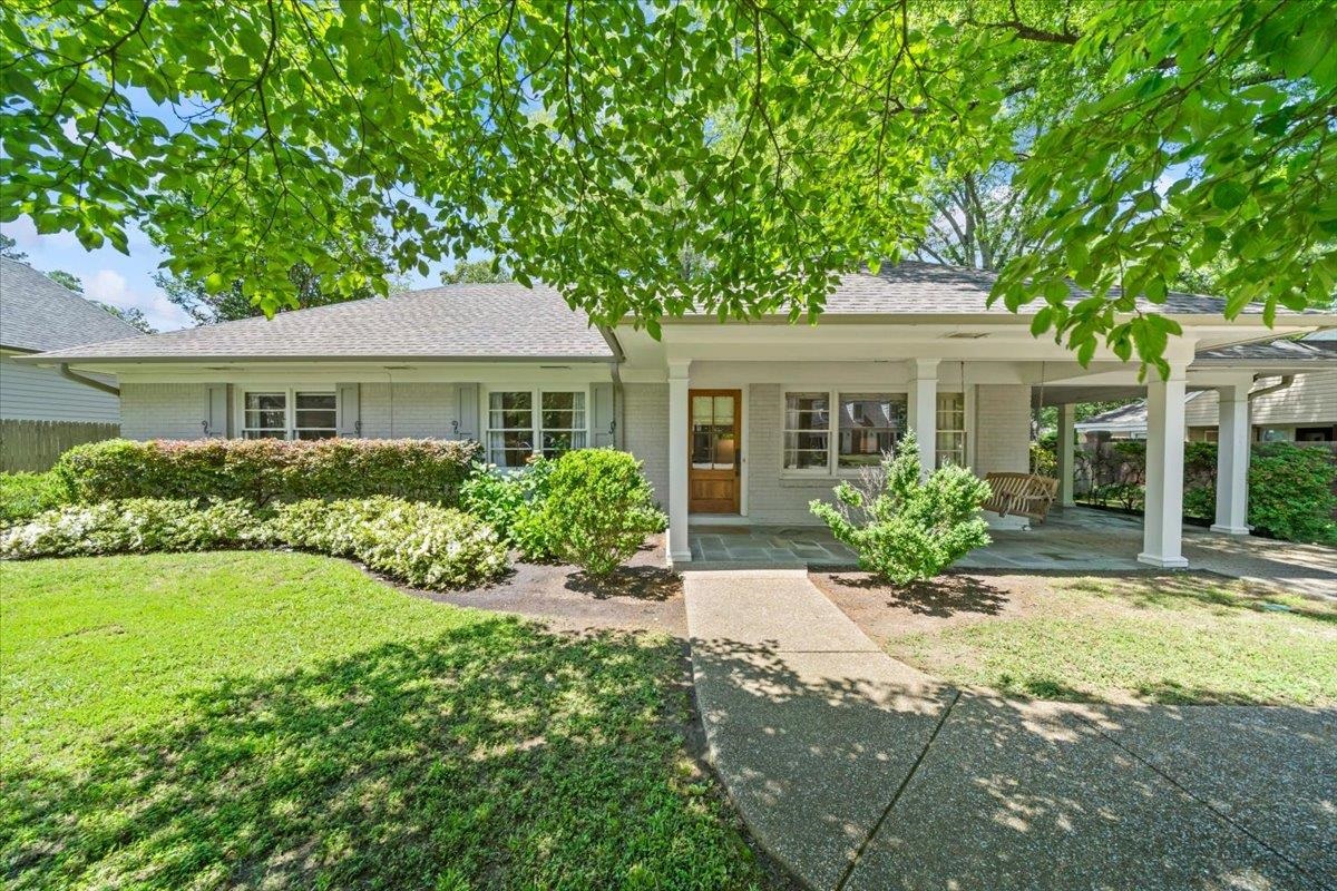401 AVON RD
