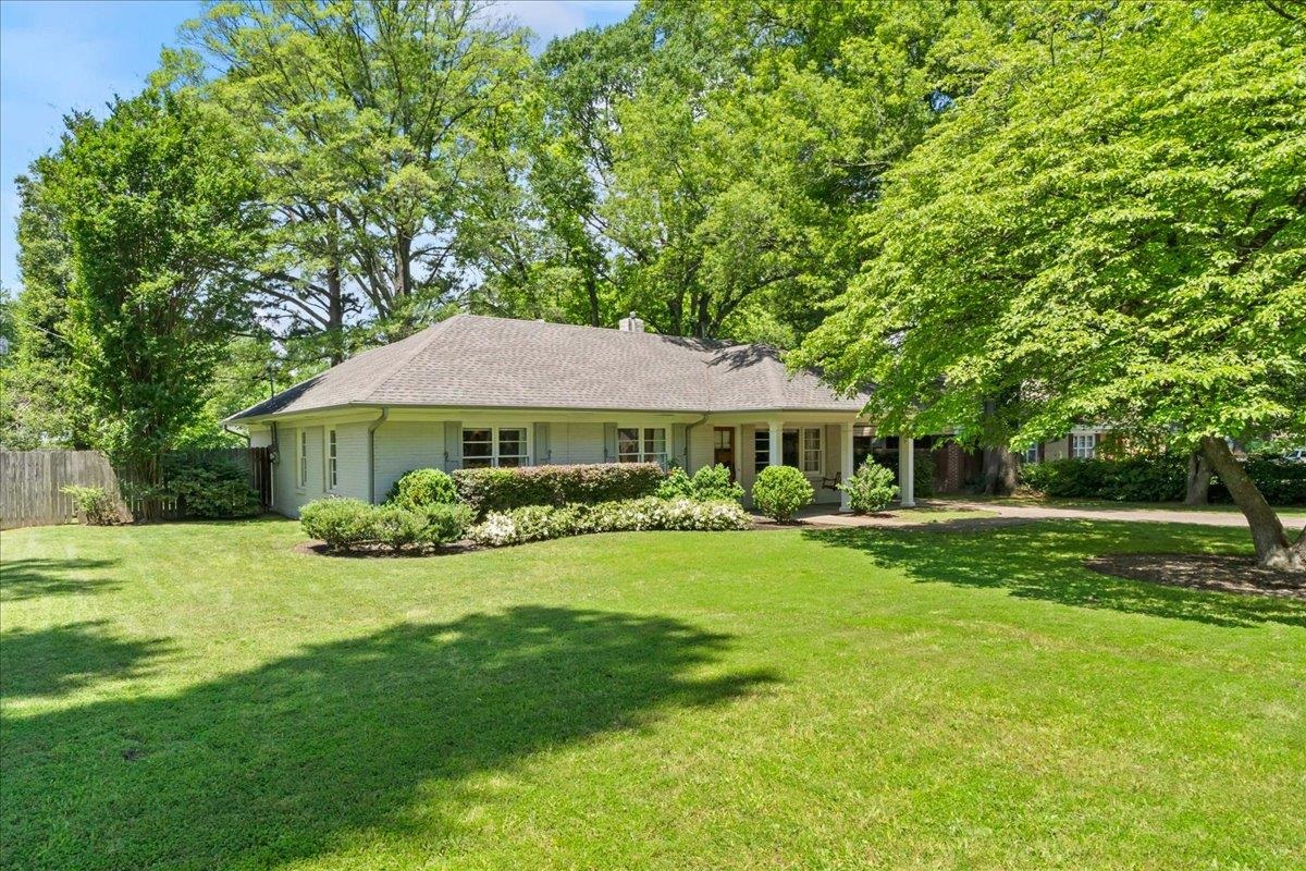 401 AVON RD