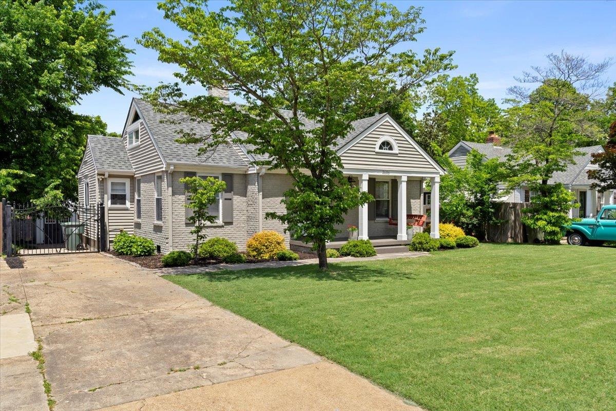 3686 CHARLESWOOD AVE