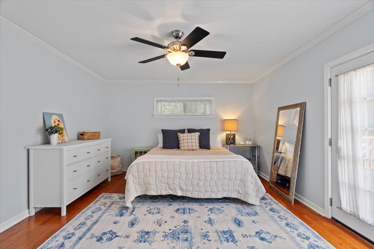 3686 CHARLESWOOD AVE