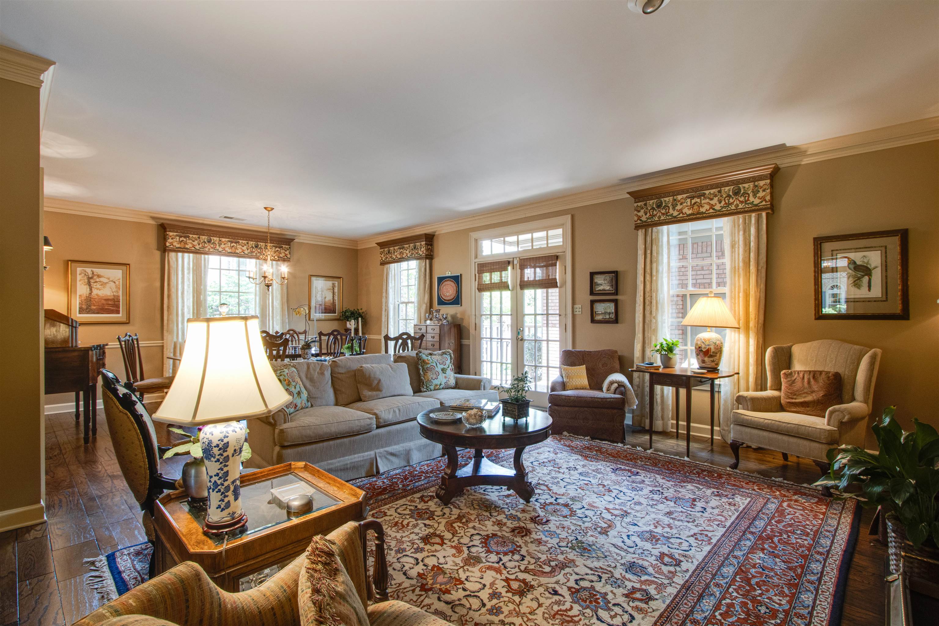 256 WINDOVER GROVE DR