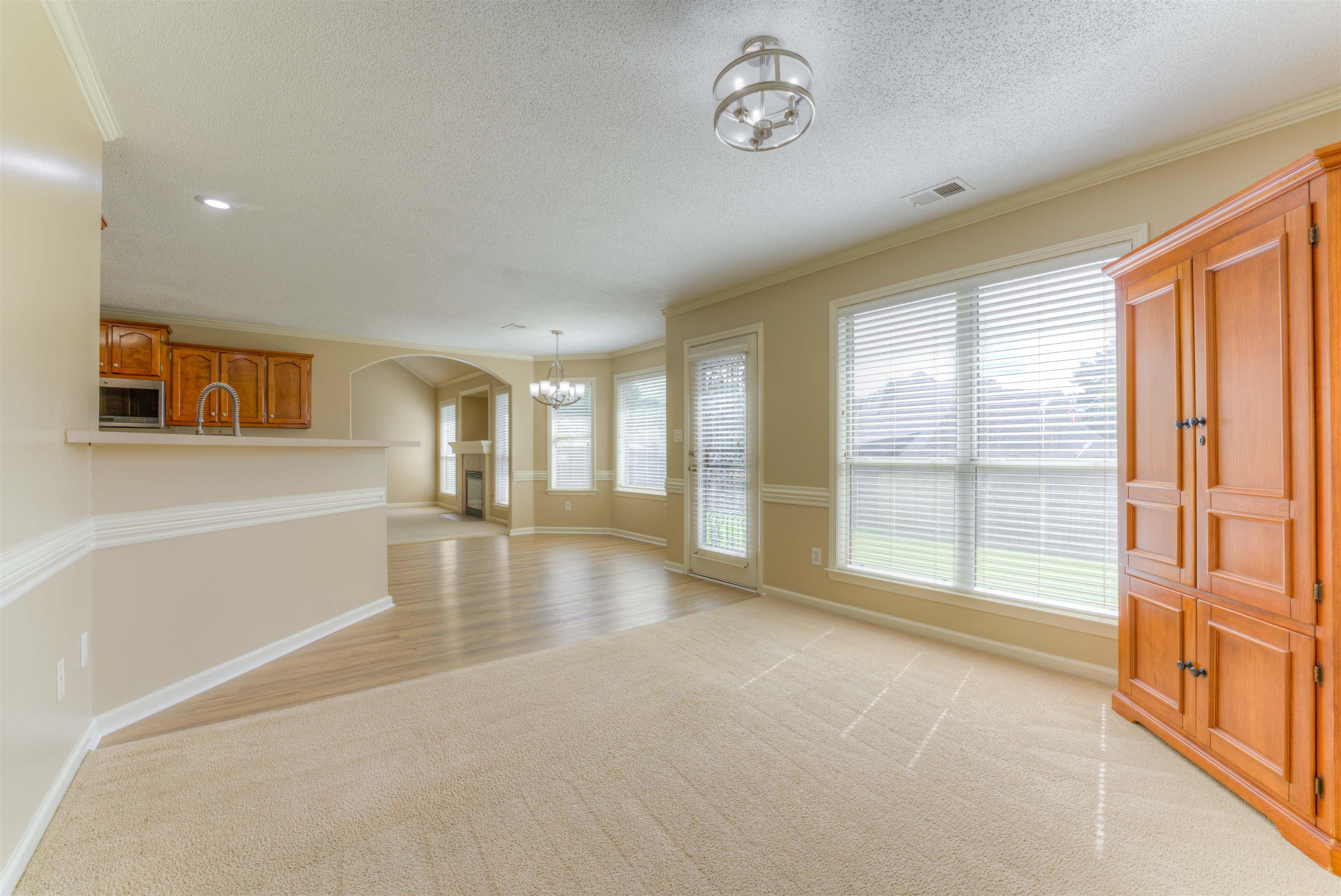 4501 GREENCEDAR LN