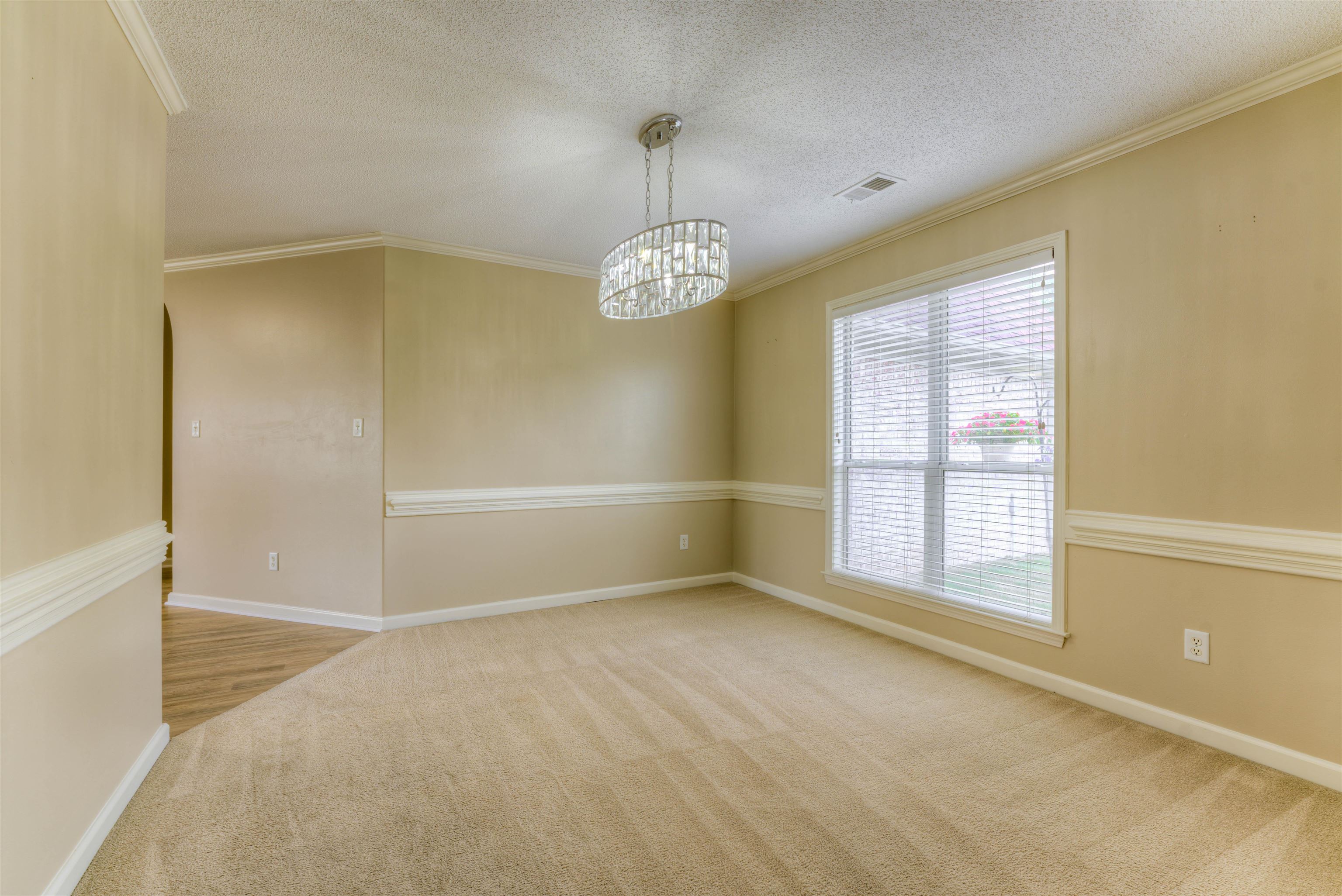 4501 GREENCEDAR LN
