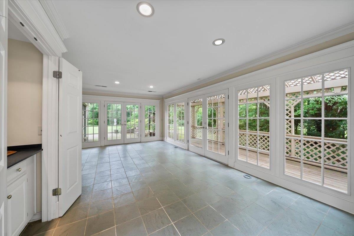 4164 TUCKAHOE RD
