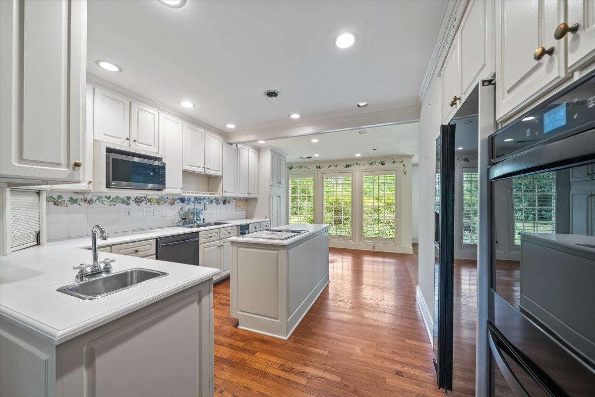 4164 TUCKAHOE RD