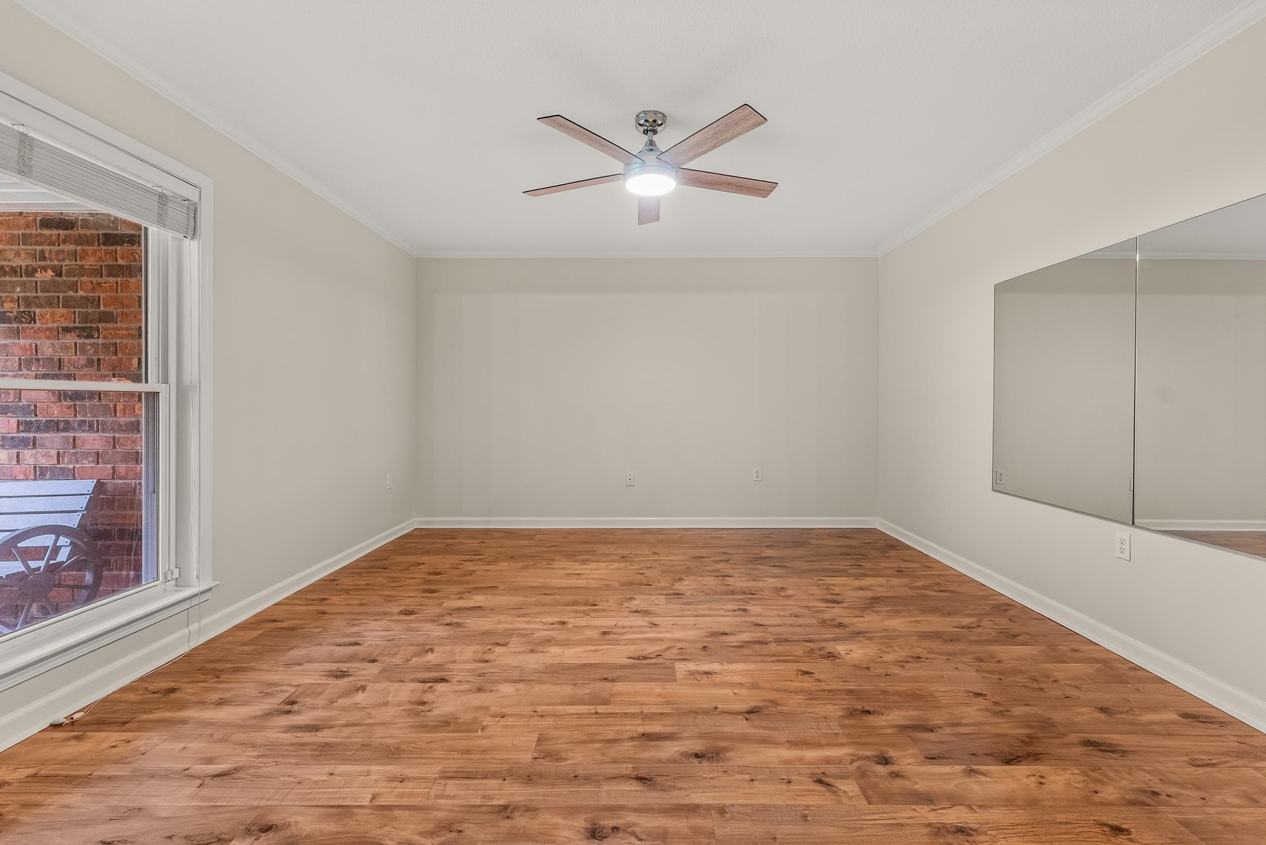 2568 CEDARVILLE DR