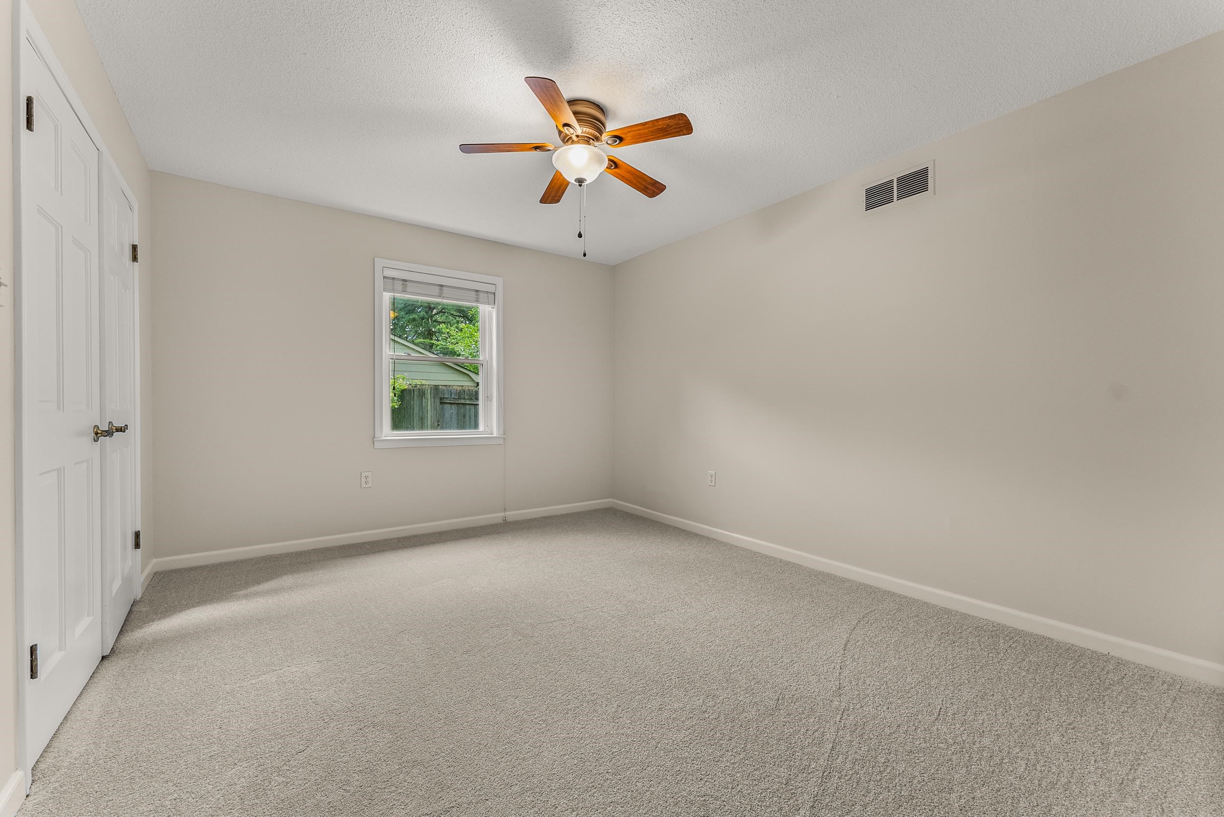 2568 CEDARVILLE DR