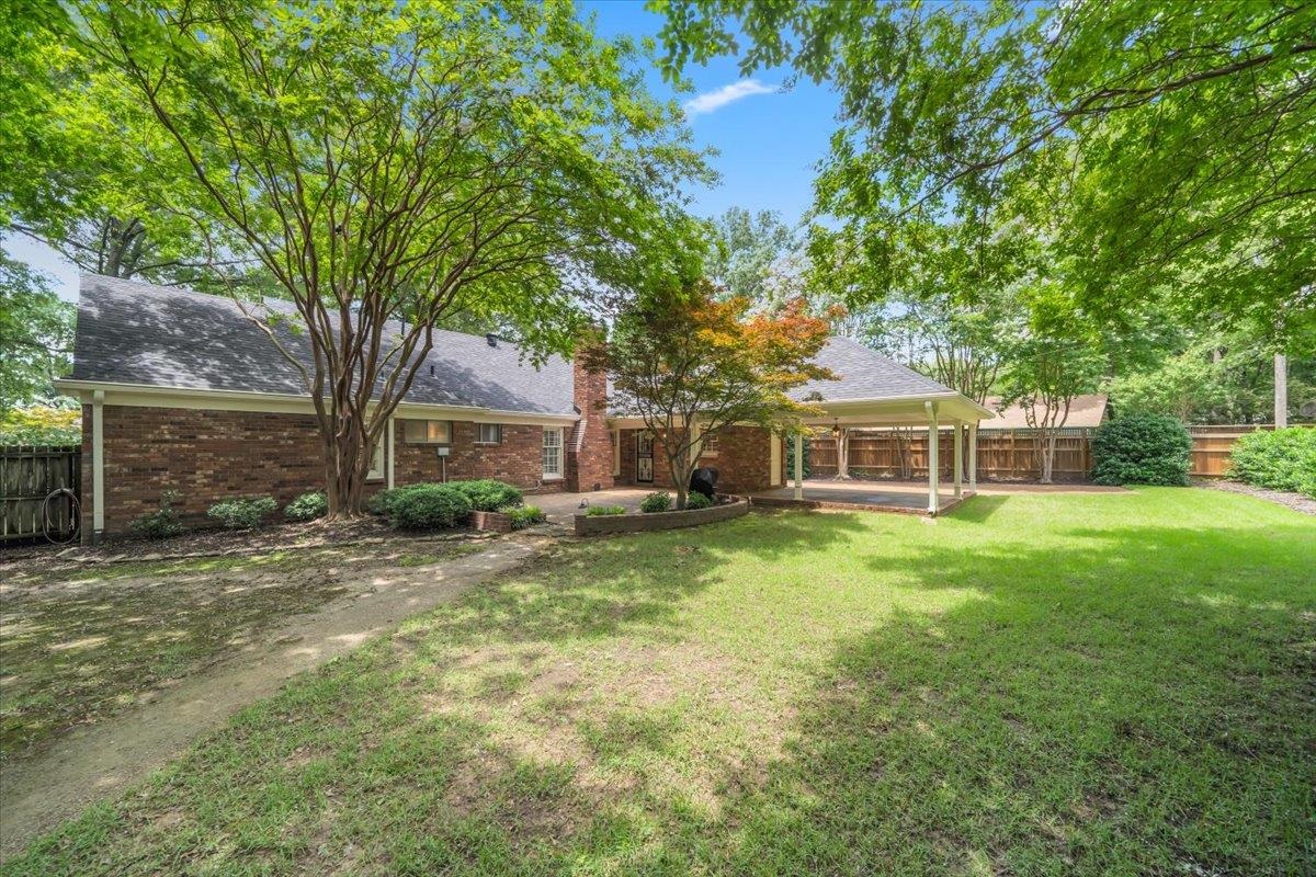 2160 ABERGELDIE DR