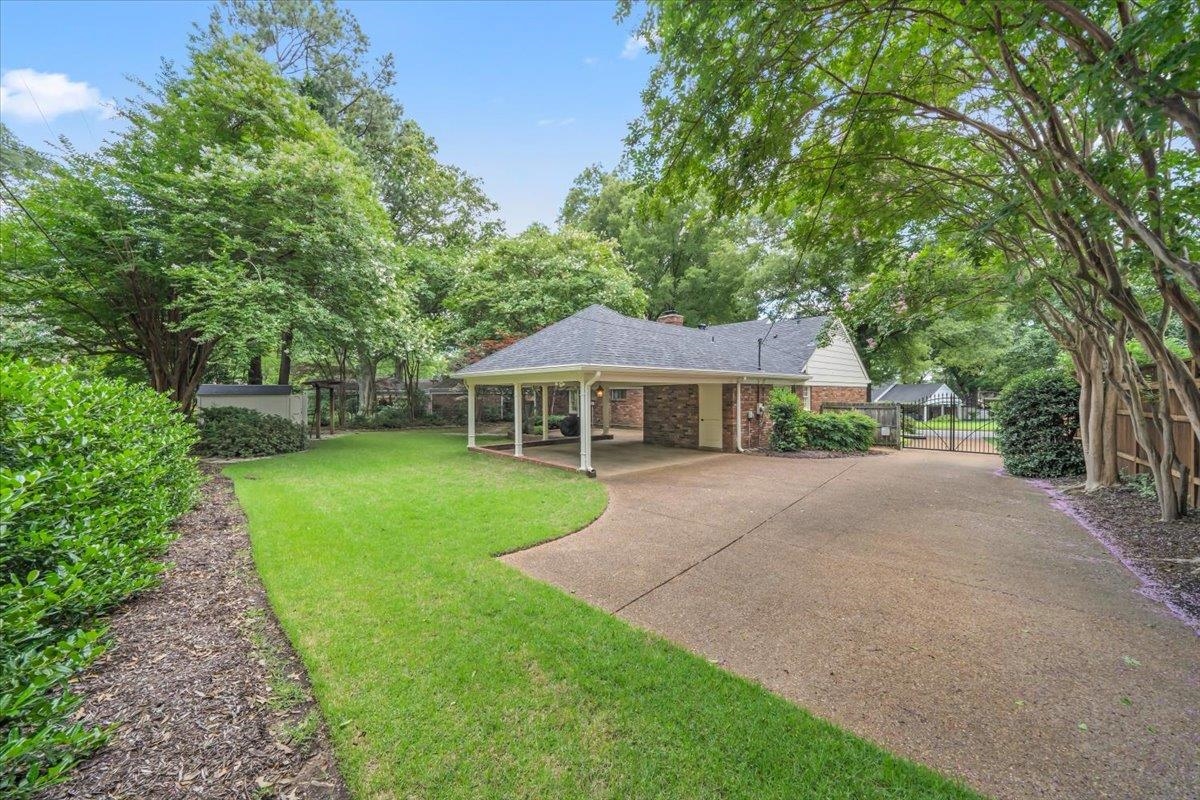 2160 ABERGELDIE DR