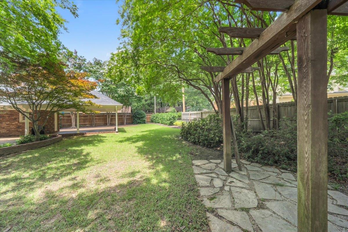 2160 ABERGELDIE DR