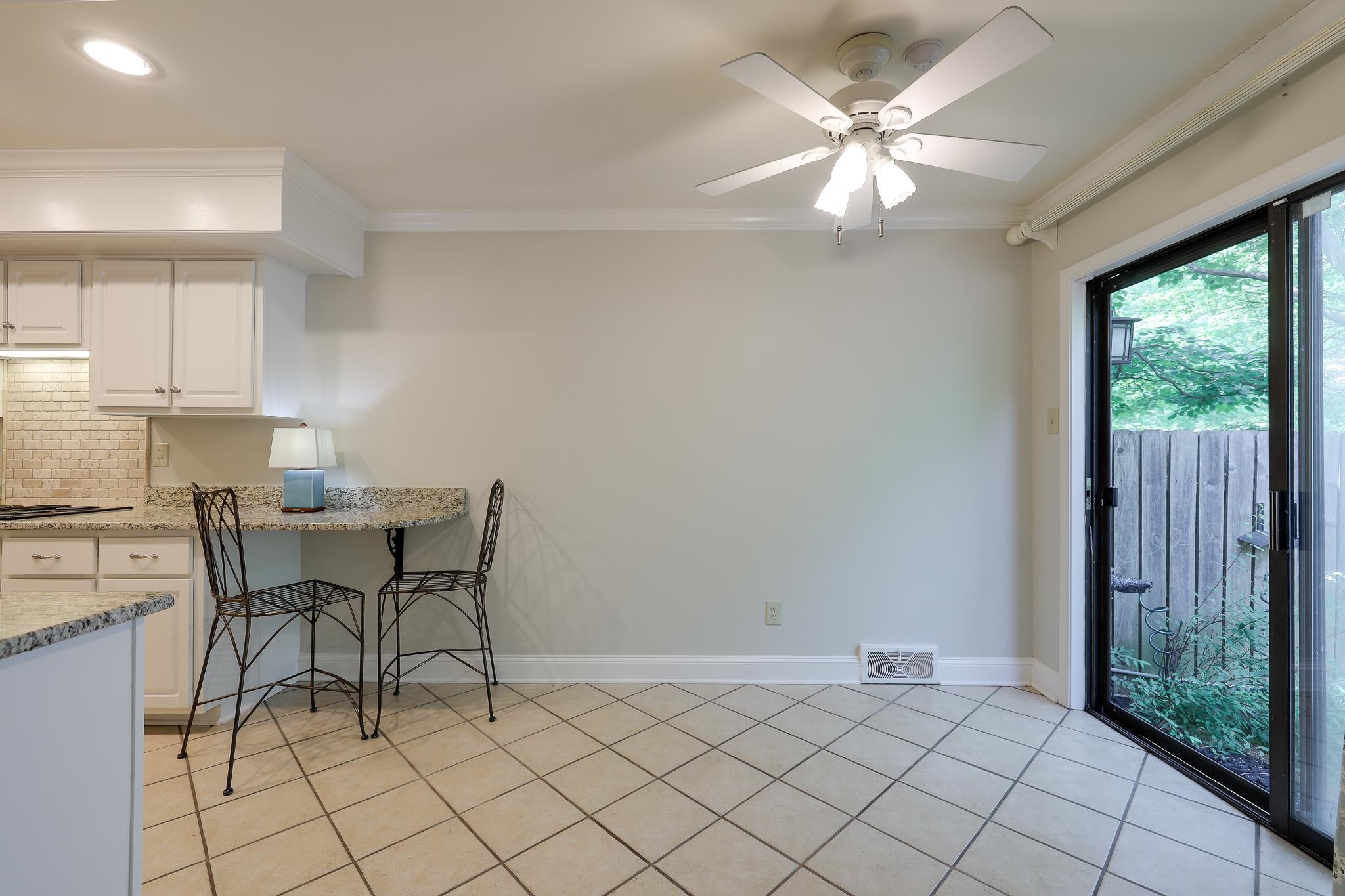 4736 ALL SPICE DR Unit: 4736