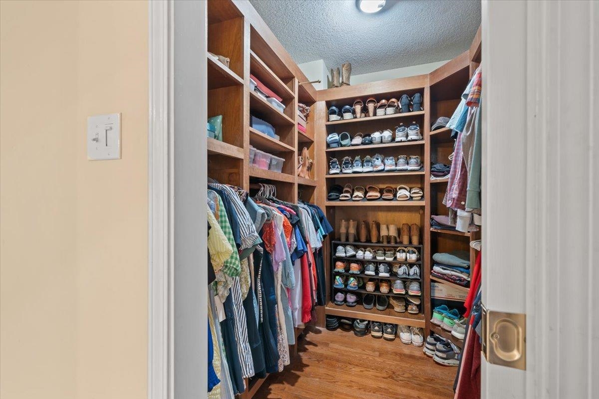 336 BENDIGO DR