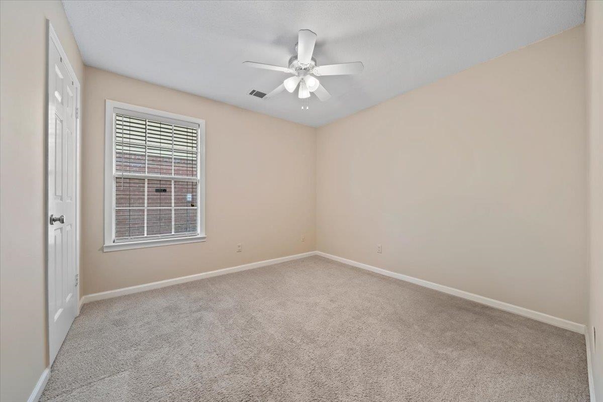 336 BENDIGO DR