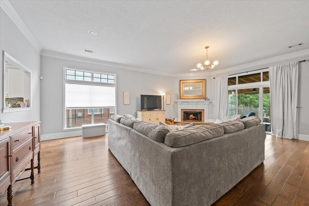 336 BENDIGO DR