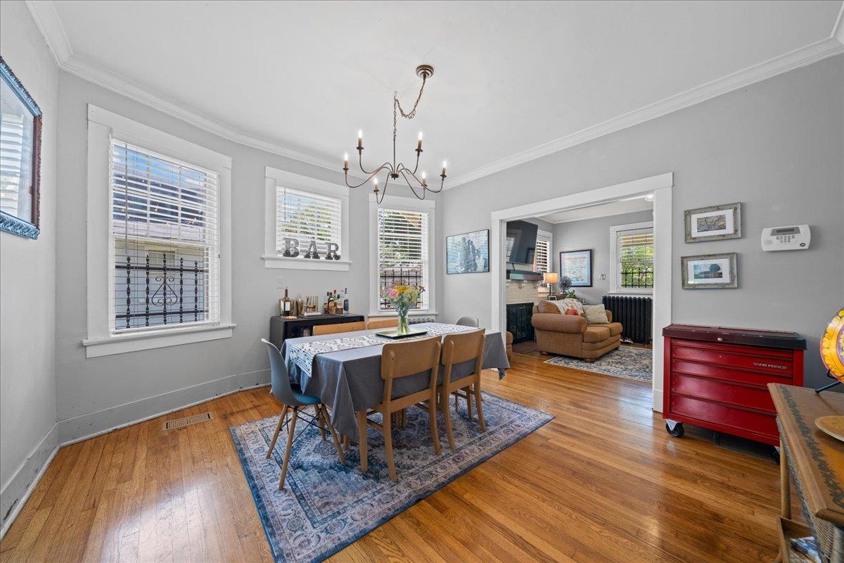 1597 EASTMORELAND AVE