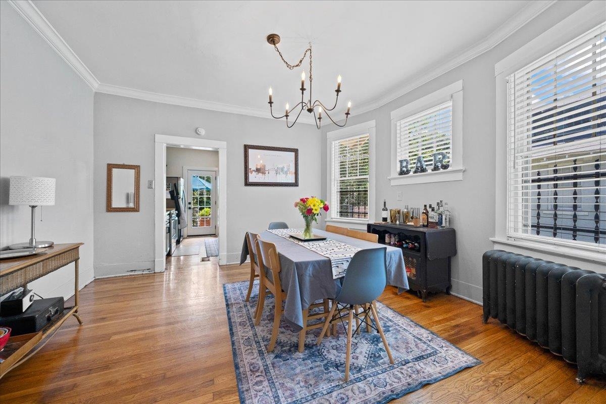 1597 EASTMORELAND AVE