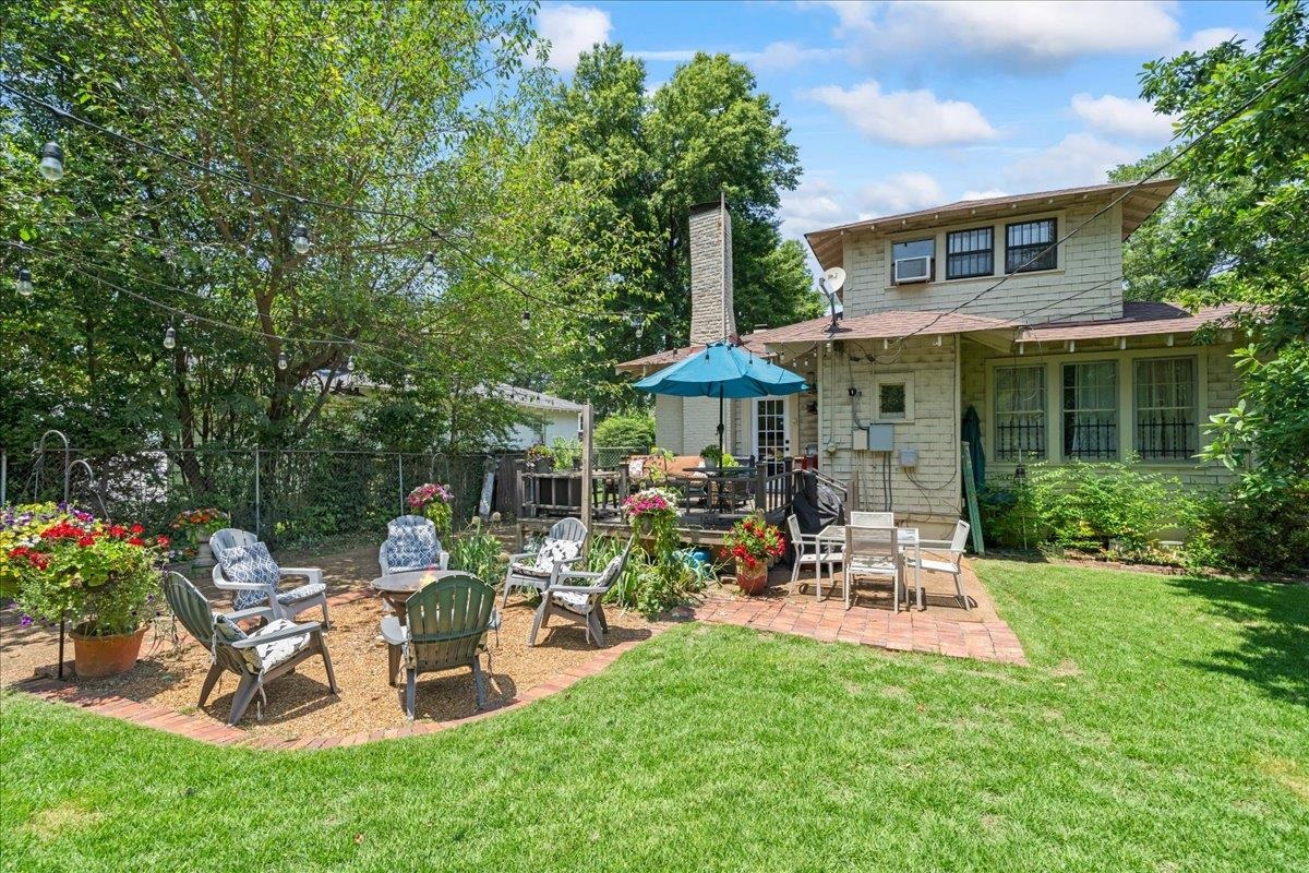 1597 EASTMORELAND AVE