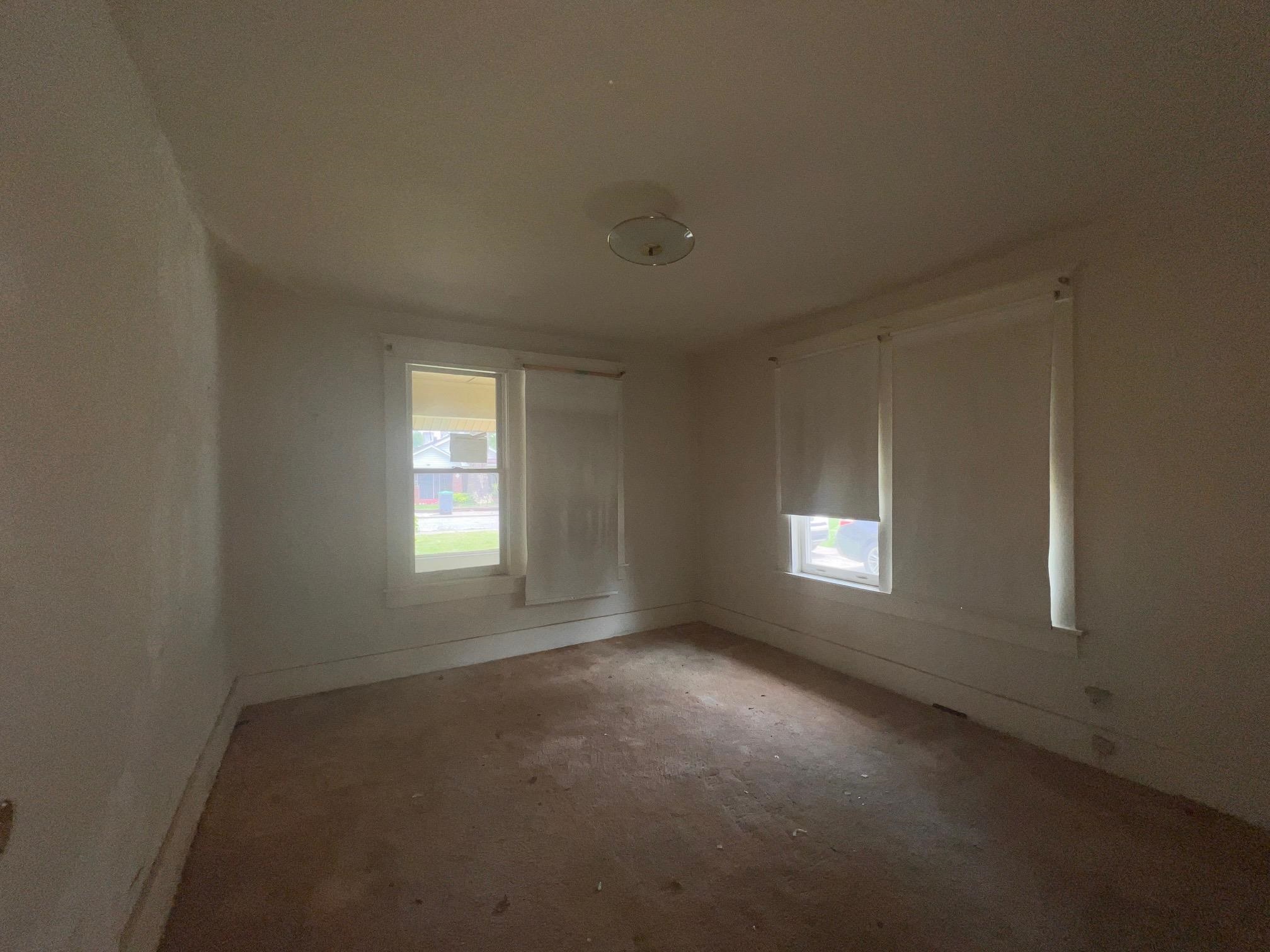 721 INEZ ST