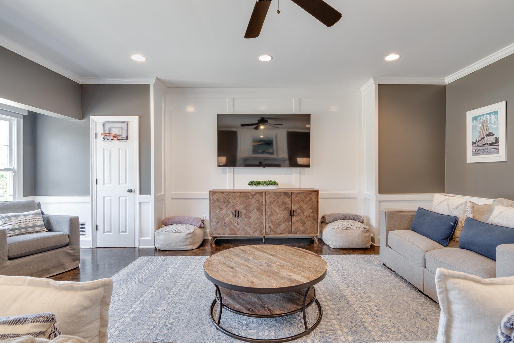 4041 N WALNUT GROVE CIR