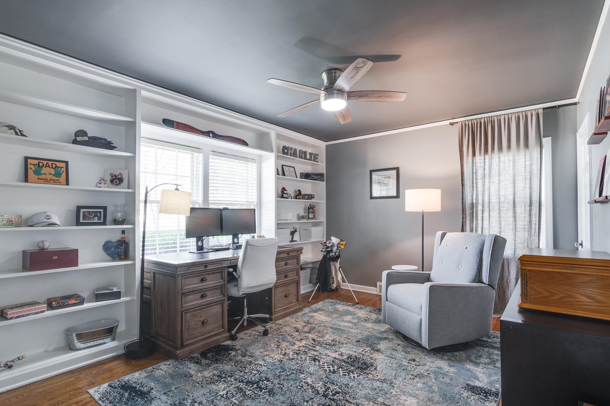 4041 N WALNUT GROVE CIR