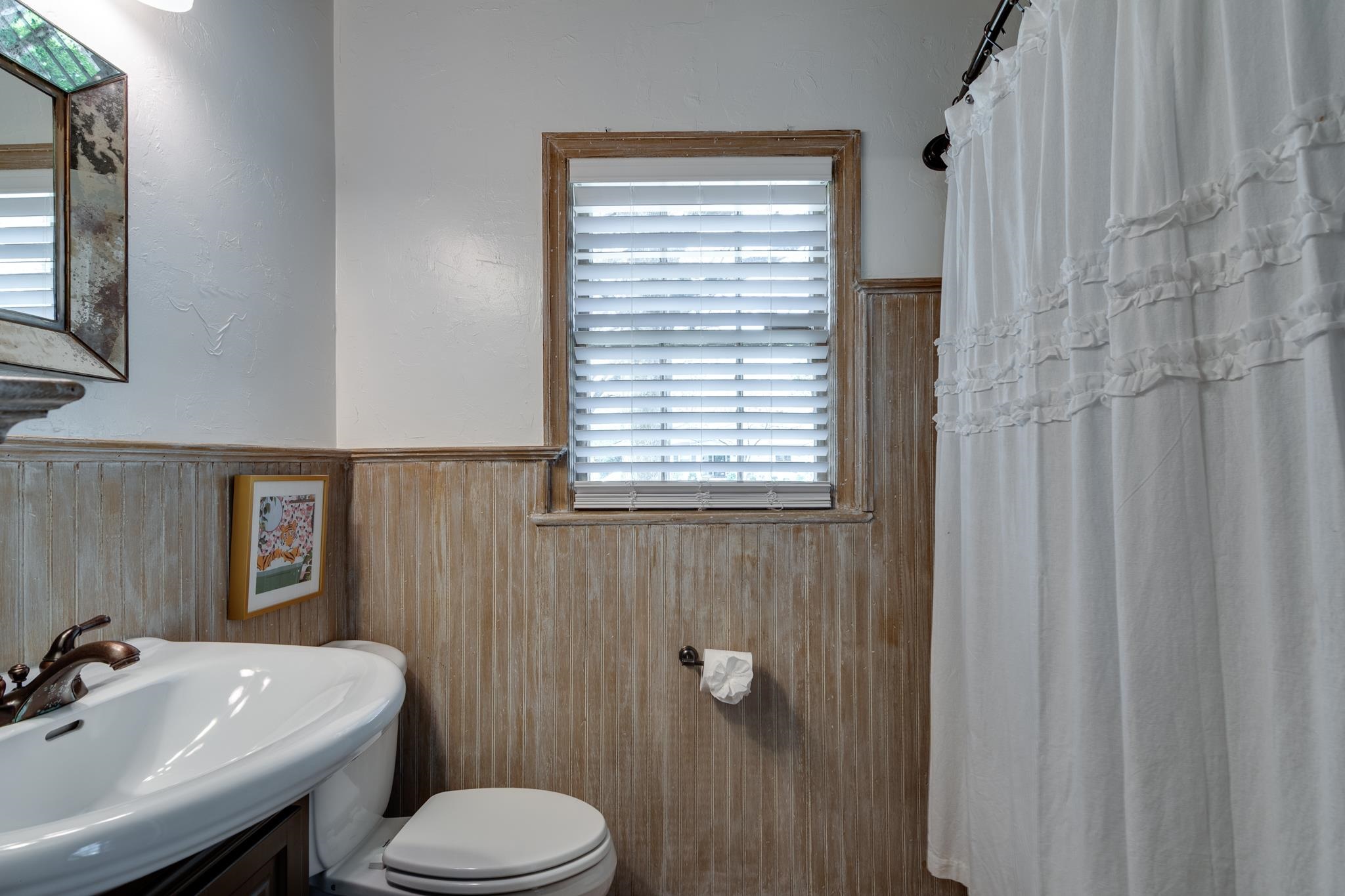 4041 N WALNUT GROVE CIR