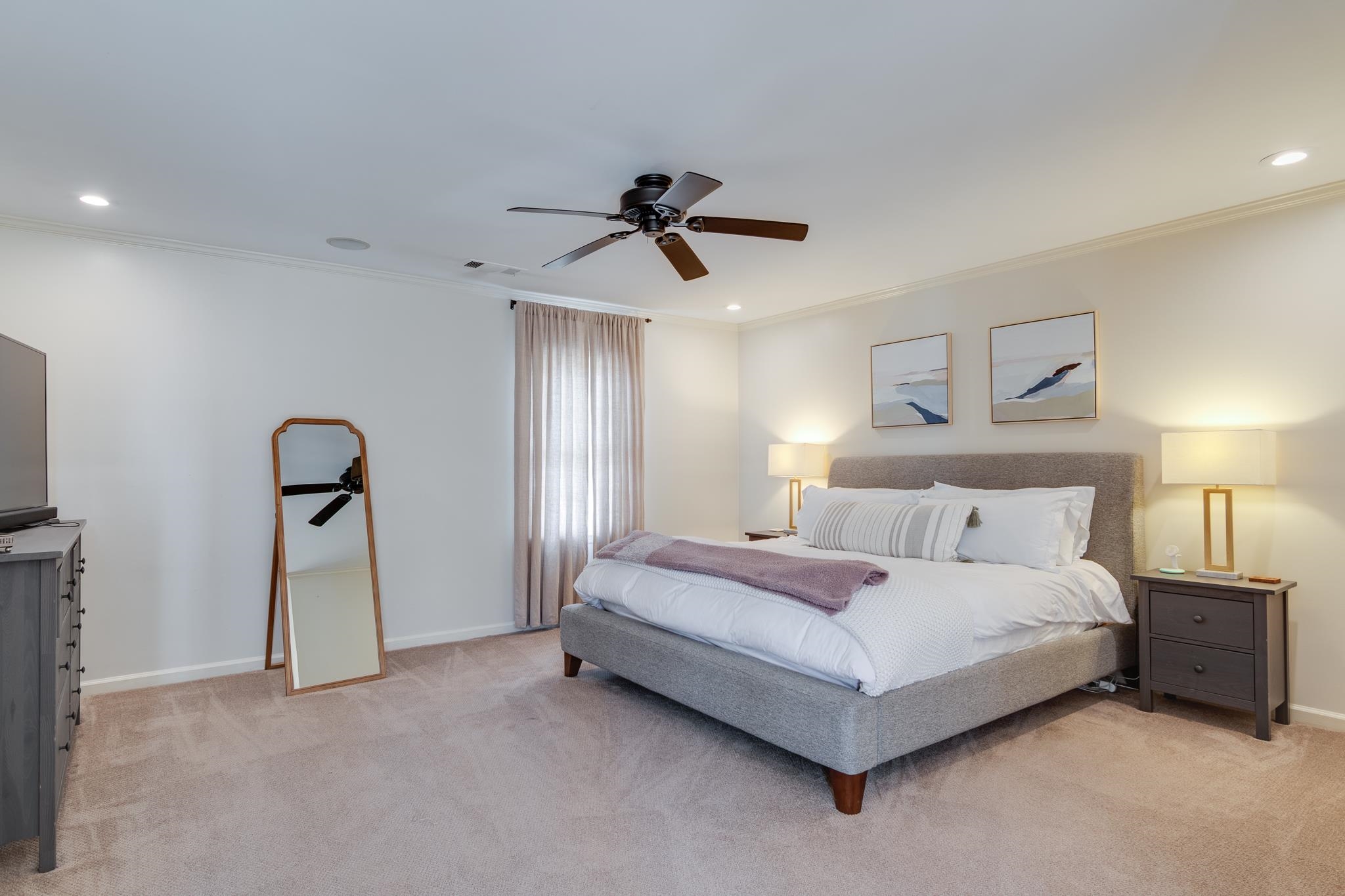 4041 N WALNUT GROVE CIR