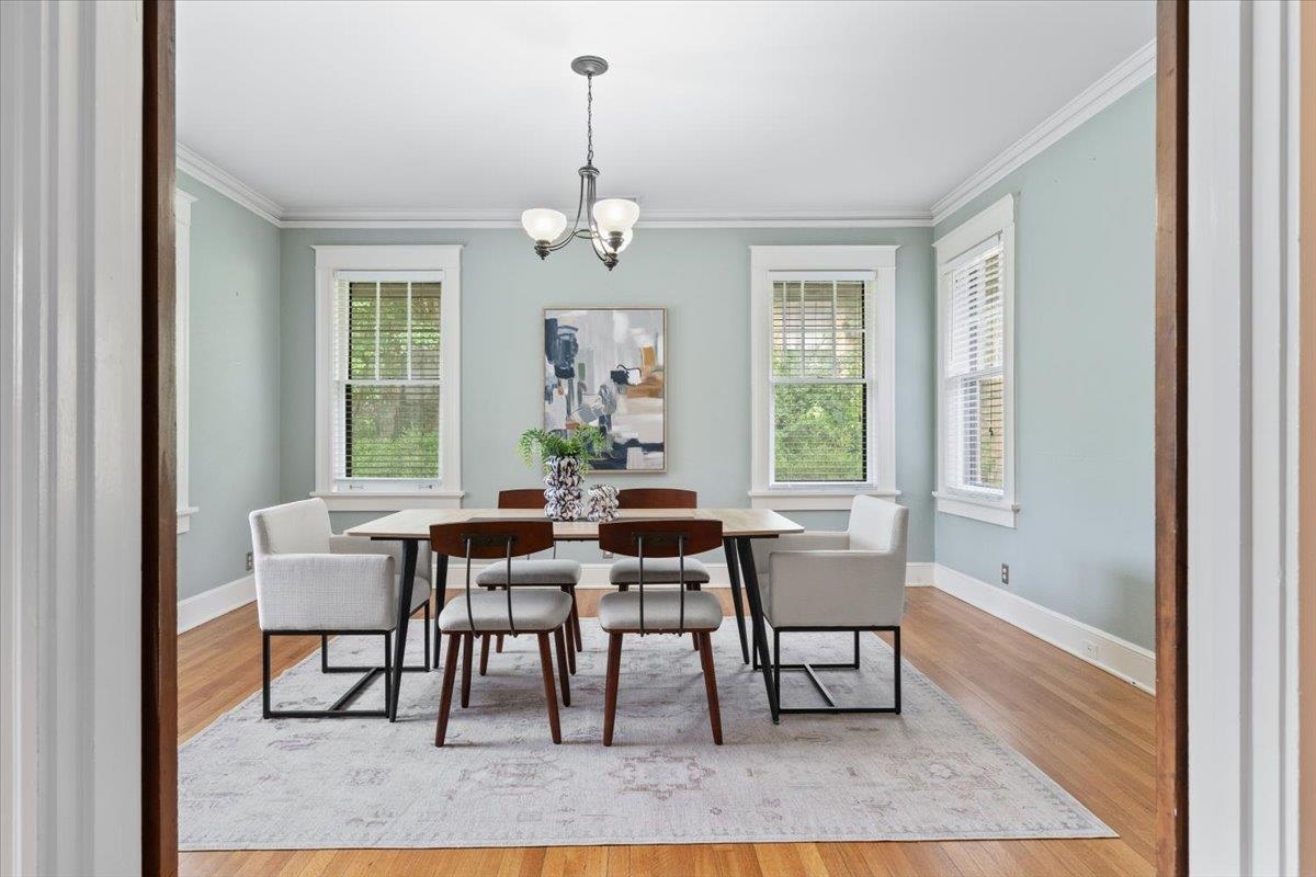 1518 EASTMORELAND AVE