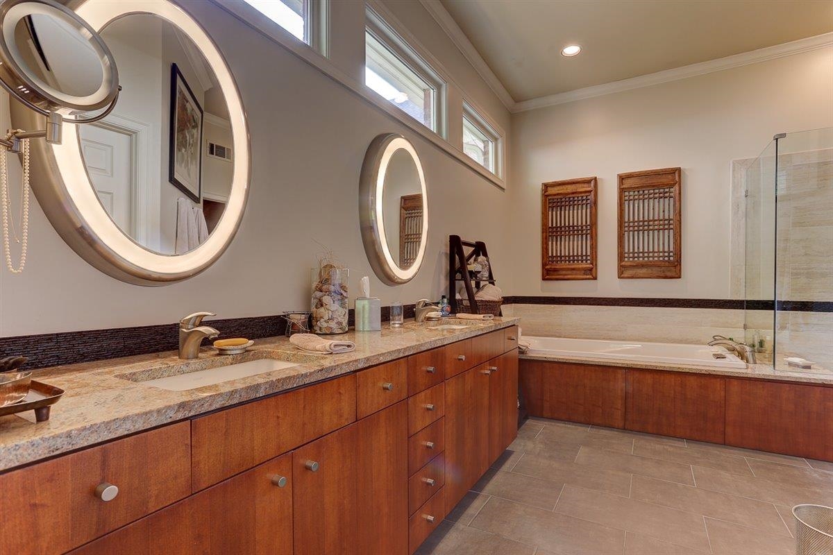 6579 RUE BEAUMONDE DR