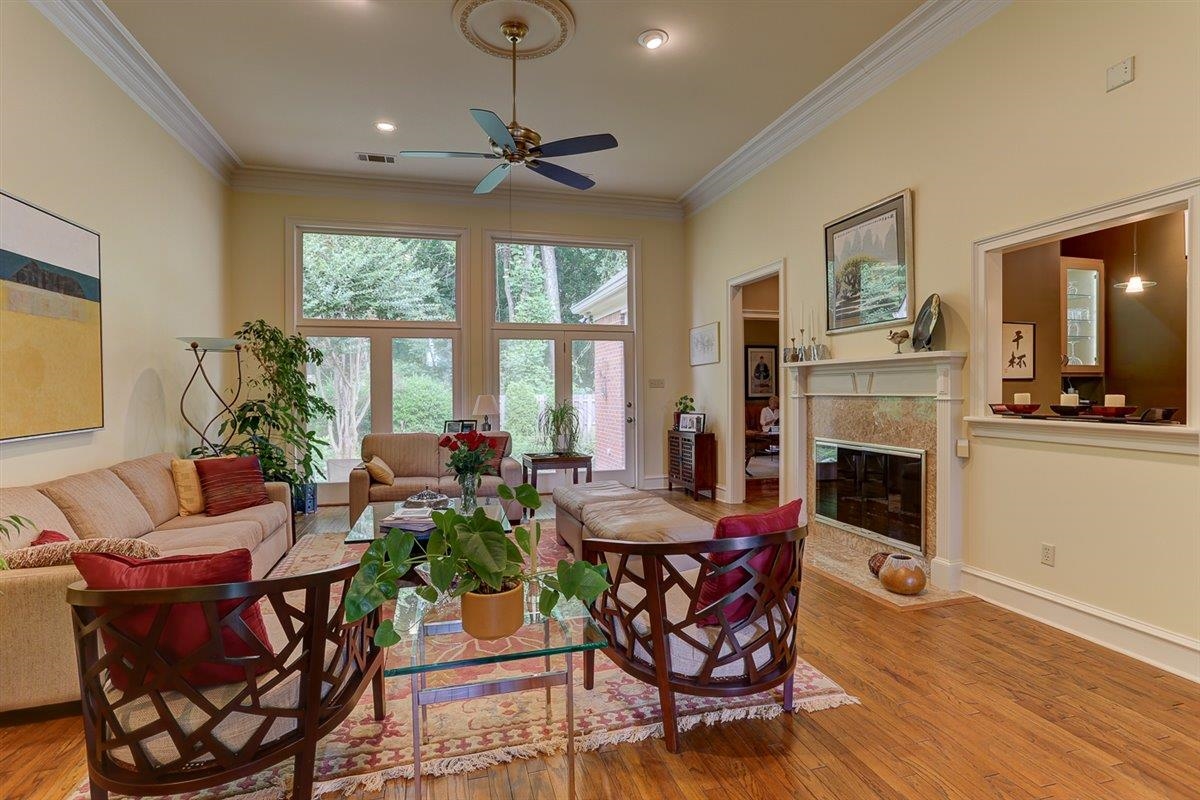 6579 RUE BEAUMONDE DR