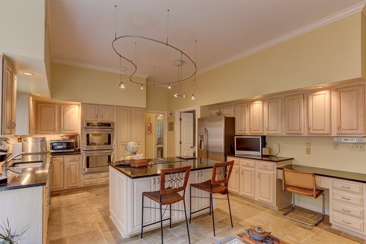 6579 RUE BEAUMONDE DR