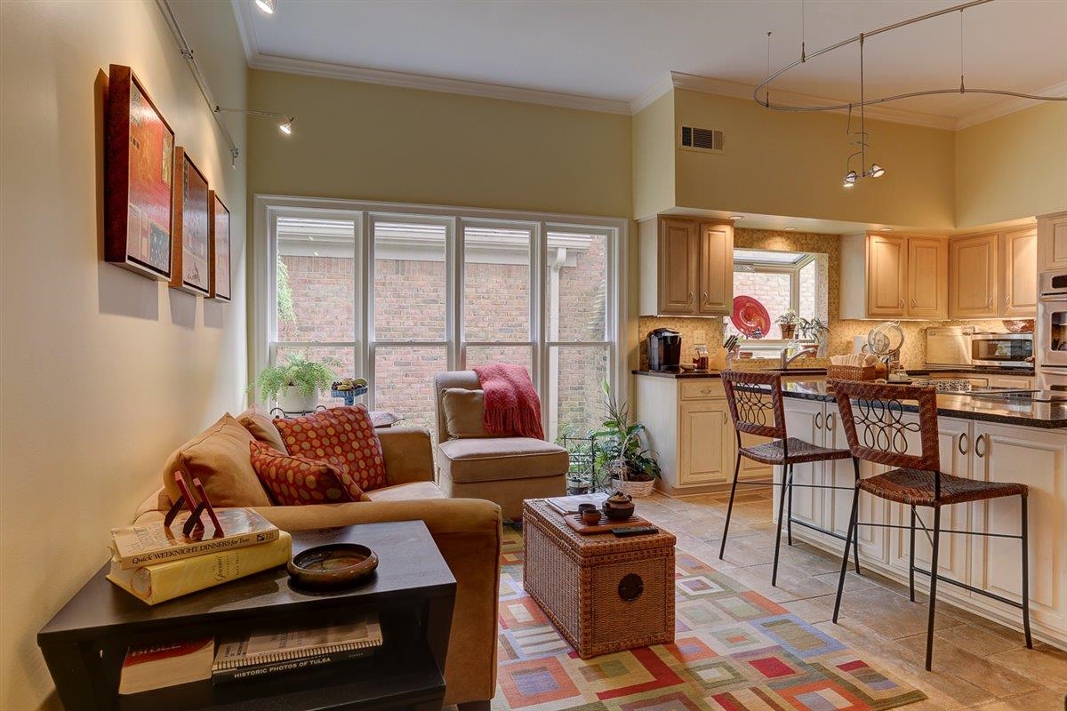 6579 RUE BEAUMONDE DR