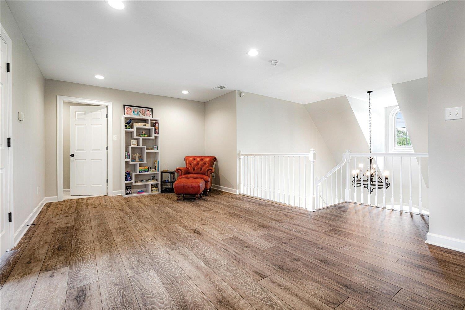 2165 LATTING HILLS CV