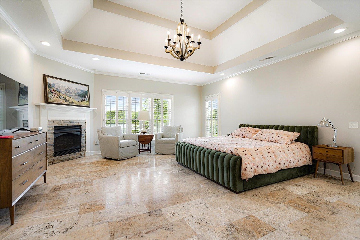 2165 LATTING HILLS CV