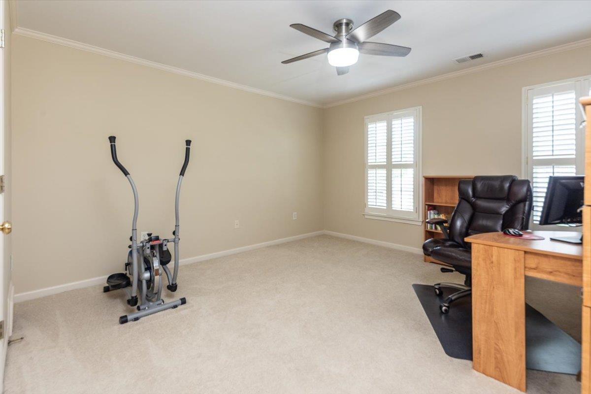 1506 WOLF BEND RD