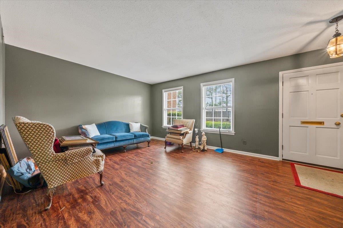 875 S YATES RD Unit: 4