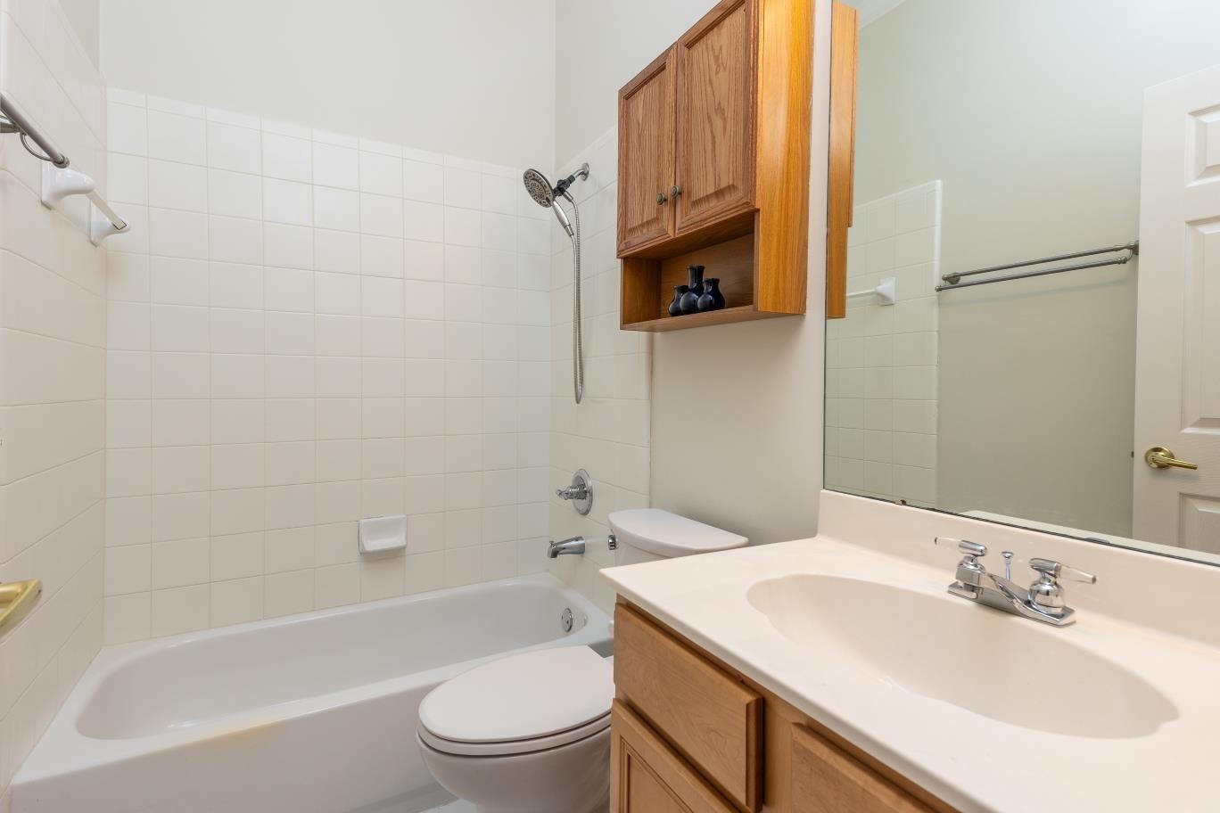 946 RIVER LANDING DR