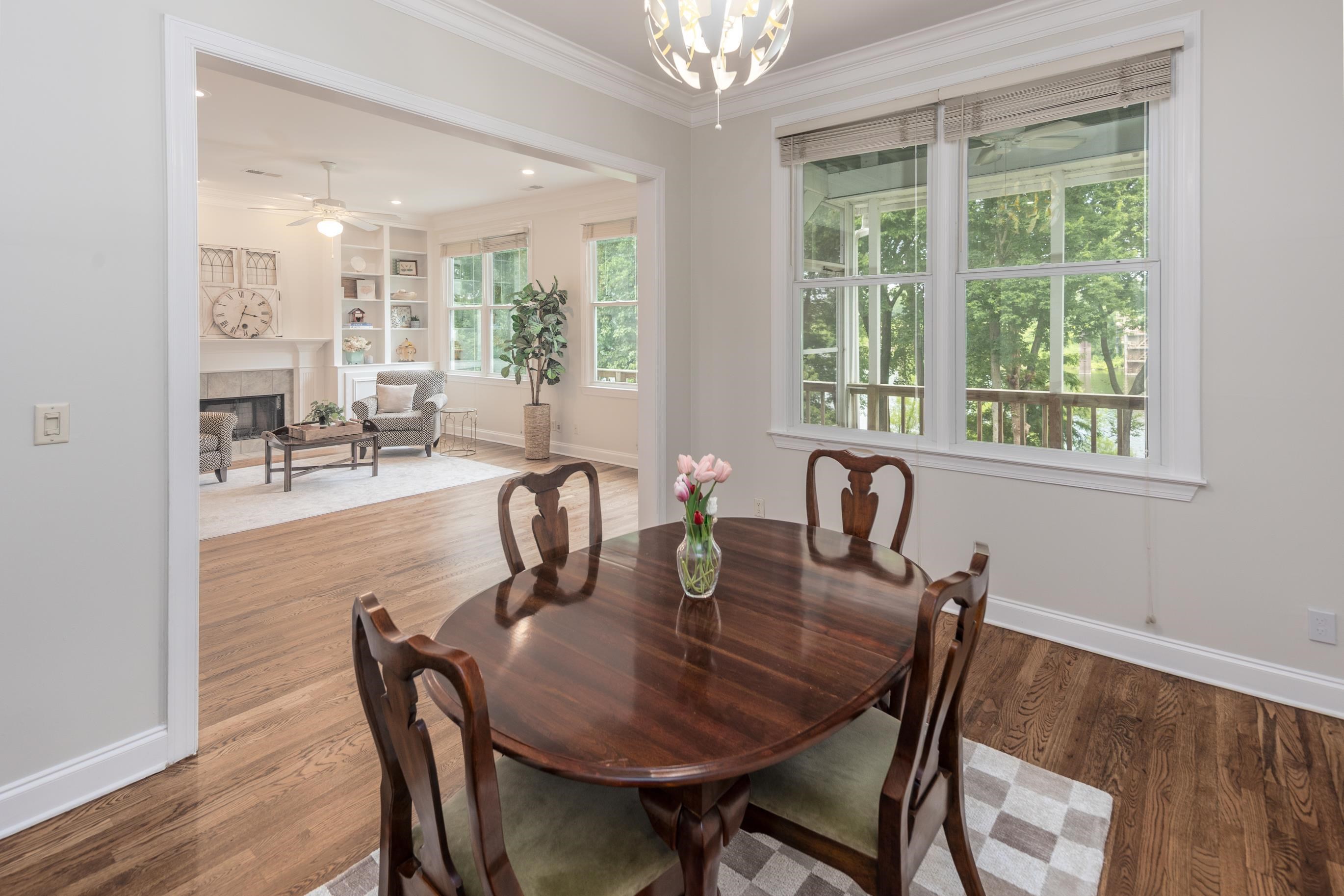 946 RIVER LANDING DR